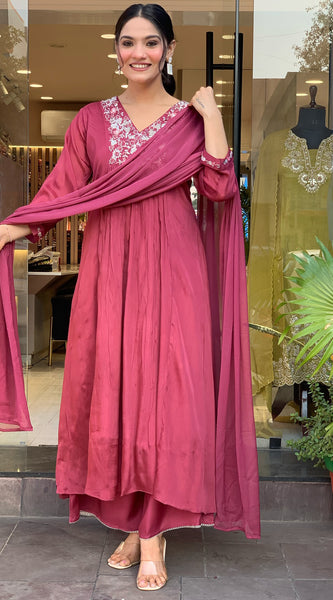 Women’s V-Neck Printed Silk Dresses