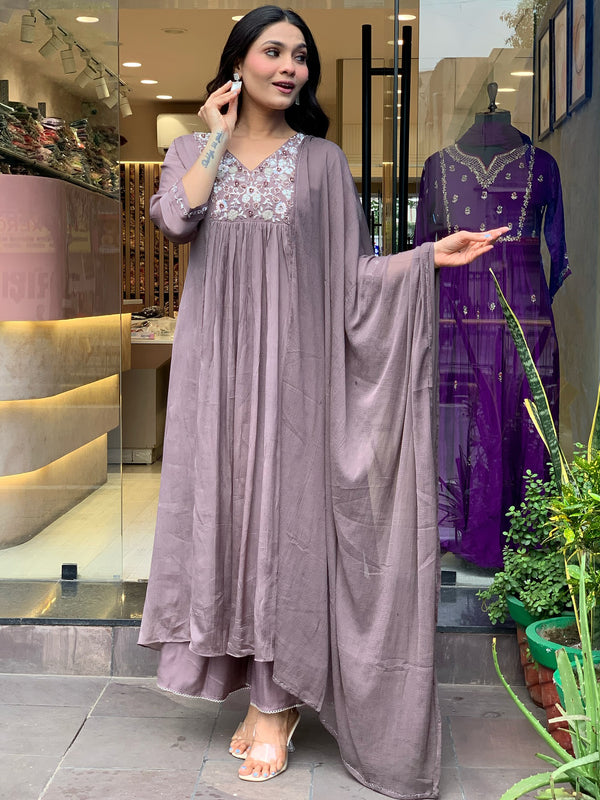 Women’s V-Neck Printed Silk Dresses