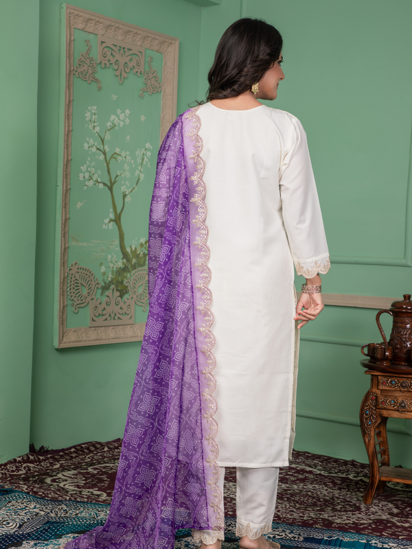 Cutout Border Duptta Dresses
