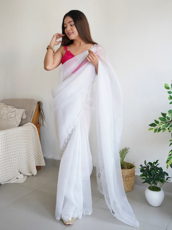 Heavy Organza Saree With Cut out Border