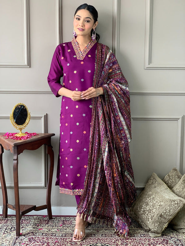 Ethnic Dresses with Multicolor Mirror Dupatta