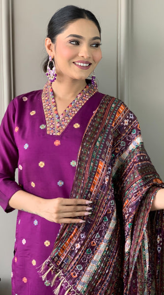 Ethnic Dresses with Multicolor Mirror Dupatta