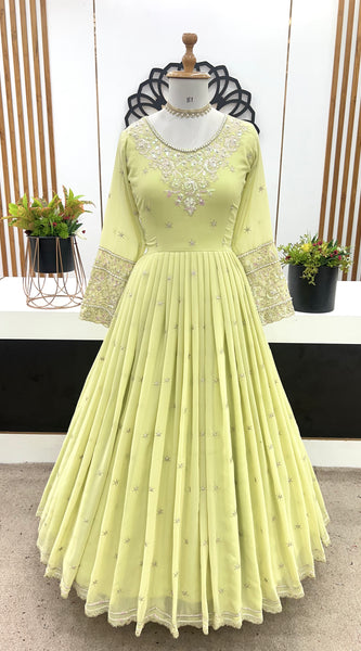Launching New Designer Party Wear Look Full Heavy Embroidery Rembo Sequence Work LEHENGA With Fully Stiched and Dupatta Ready to Wear Collection*💥👗💃🛍👌💕 Lehenga