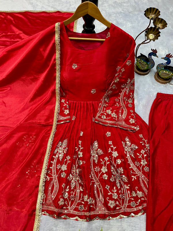 Chinon Silk Party Set Indo Western