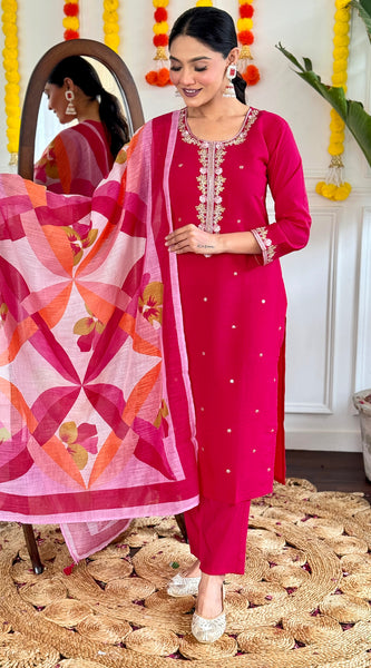 Elegant Pink Kurta Set