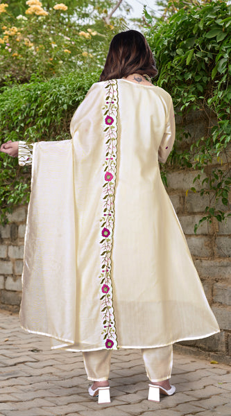 Chanderi Silk Handwork Kurta Set