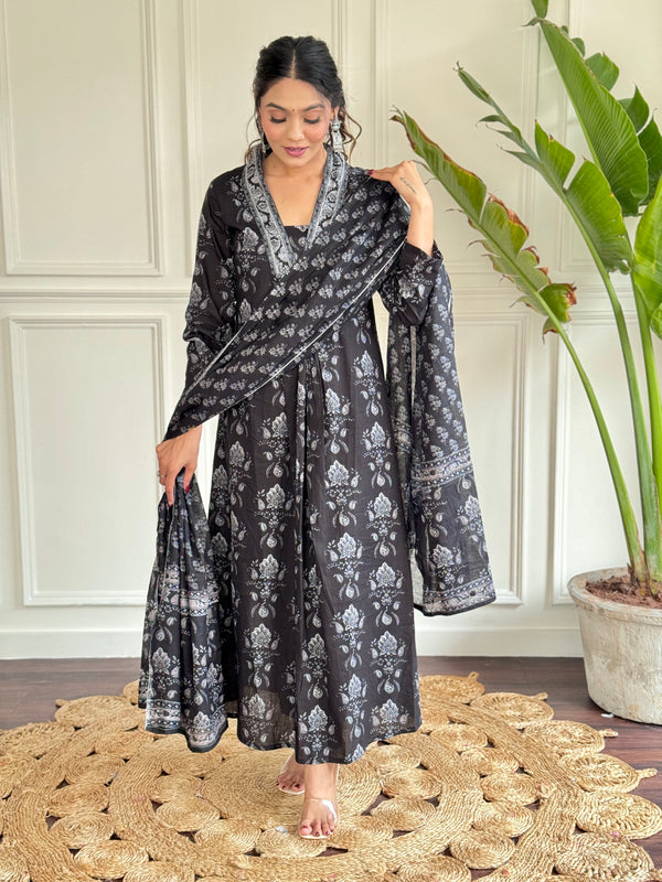 Black Foil Print Flared Dresses