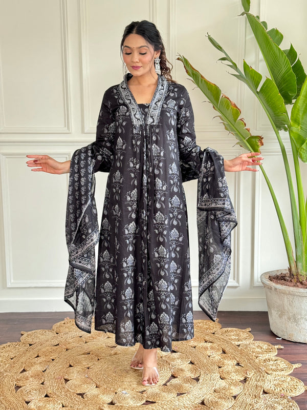 Black Foil Print Flared Dresses