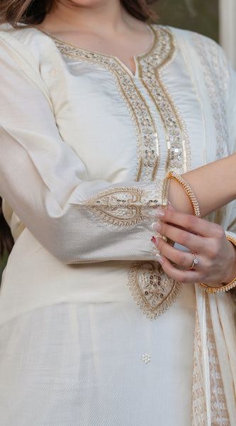 Elegant Ivory Embroidered Straight Dress