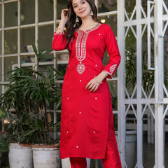 Embroidered Straight Dresses