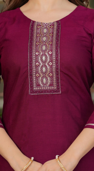 Women's Ethnic Embroidered Dresses Set