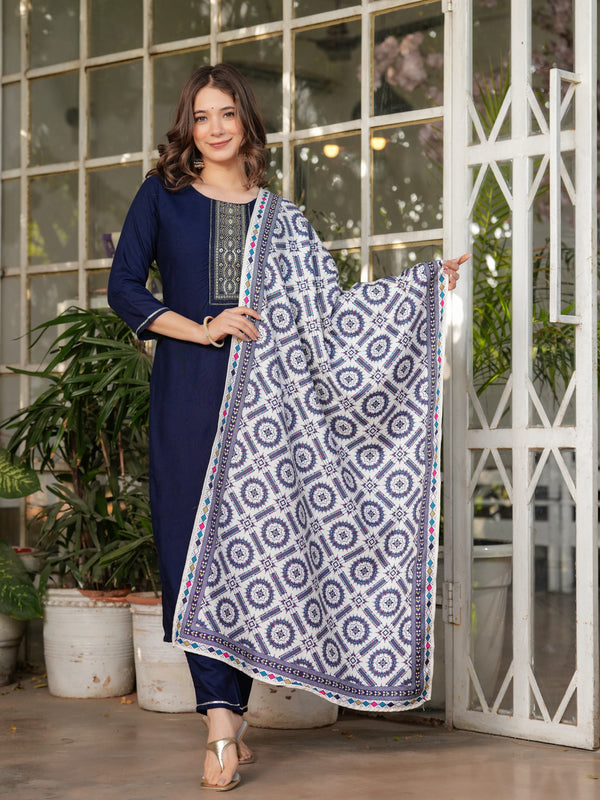 Women's Ethnic Embroidered Dresses Set