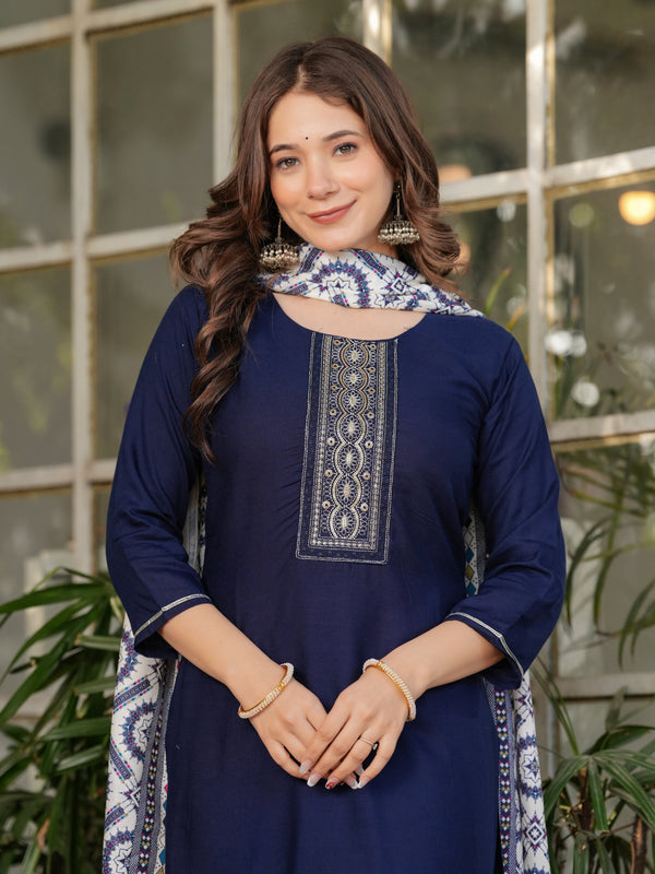 Women's Ethnic Embroidered Dresses Set