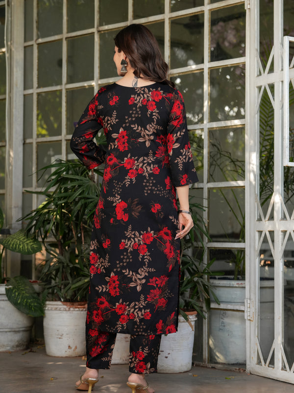 Black Floral Printed Straight Dresses
