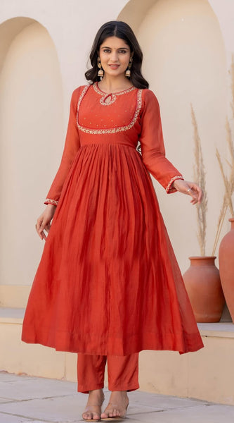 Women Embroidered Viscose Silk kurta set