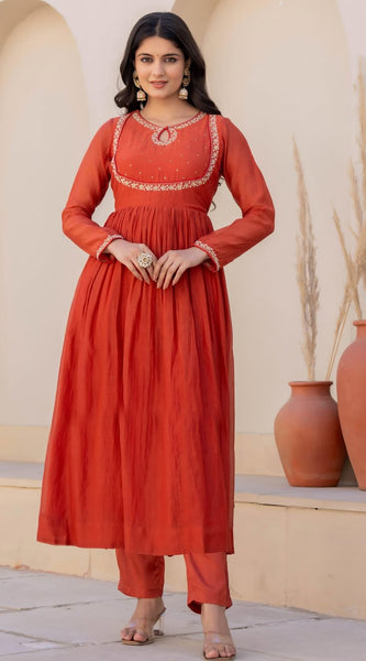 Women Embroidered Viscose Silk kurta set