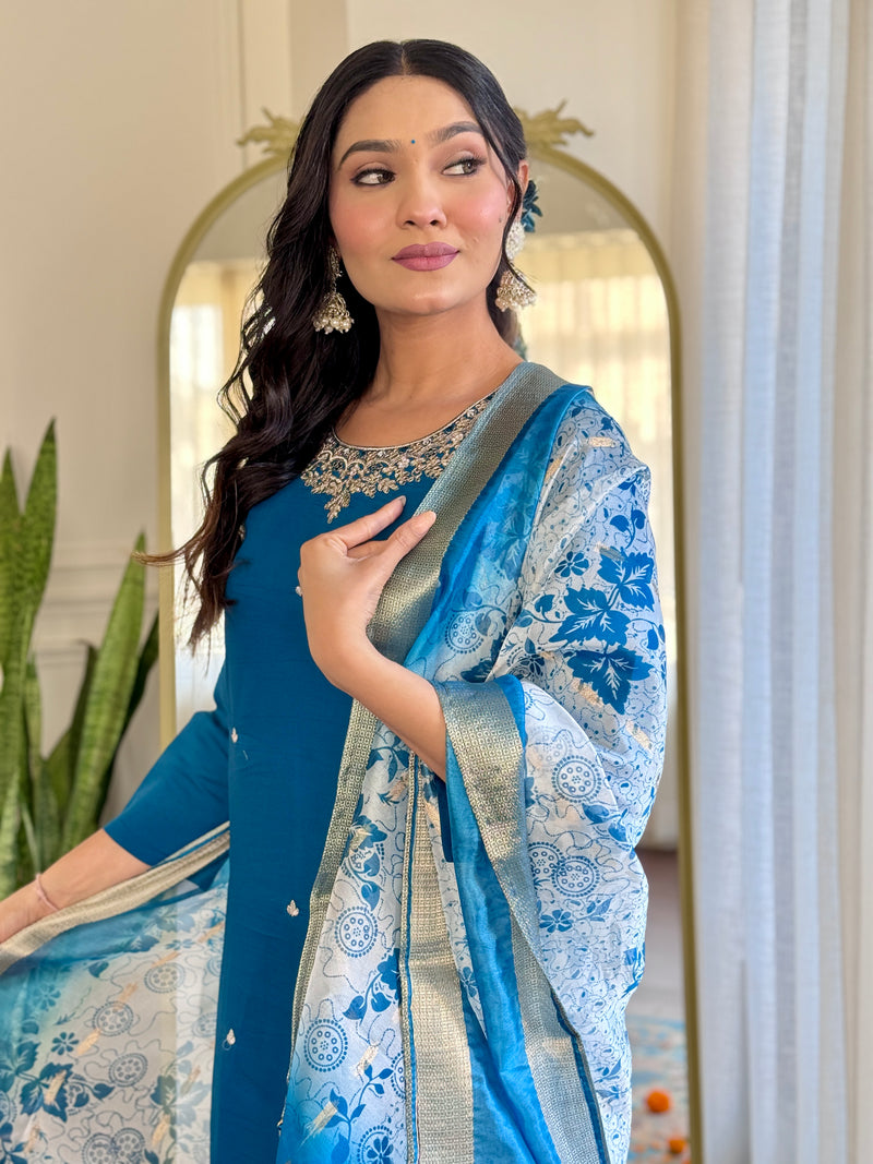 Womens Embroidery Viscose Chanderi Silk Kurta And Pant With Orangza Jaquard Butti Dupatta Set