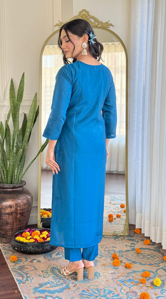 Womens Embroidery Viscose Chanderi Silk Kurta And Pant With Orangza Jaquard Butti Dupatta Set