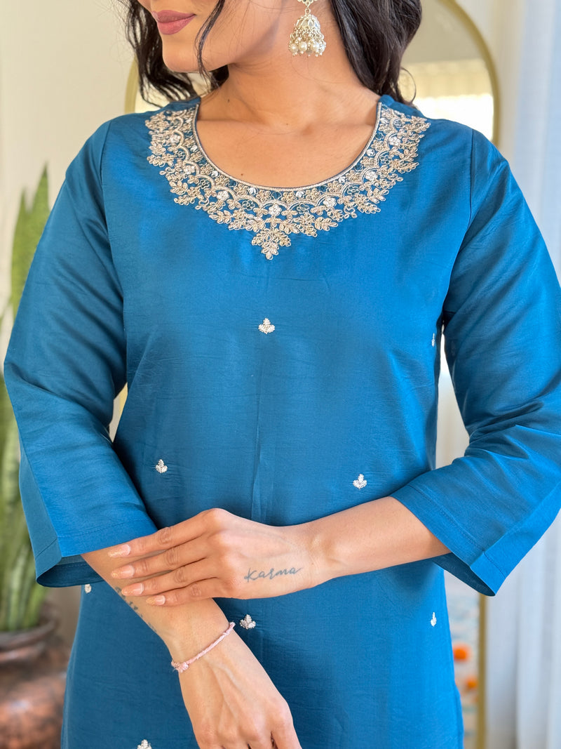 Womens Embroidery Viscose Chanderi Silk Kurta And Pant With Orangza Jaquard Butti Dupatta Set