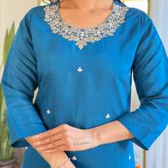 Womens Embroidery Viscose Chanderi Silk Kurta And Pant With Orangza Jaquard Butti Dupatta Set