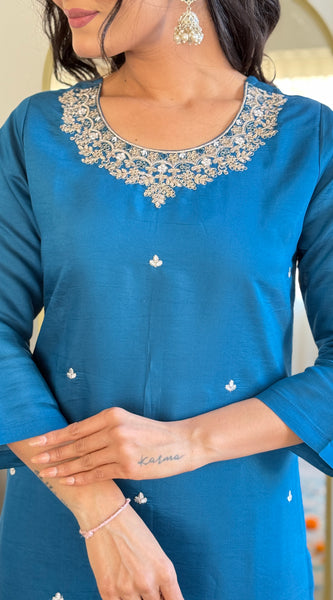 Womens Embroidery Viscose Chanderi Silk Kurta And Pant With Orangza Jaquard Butti Dupatta Set
