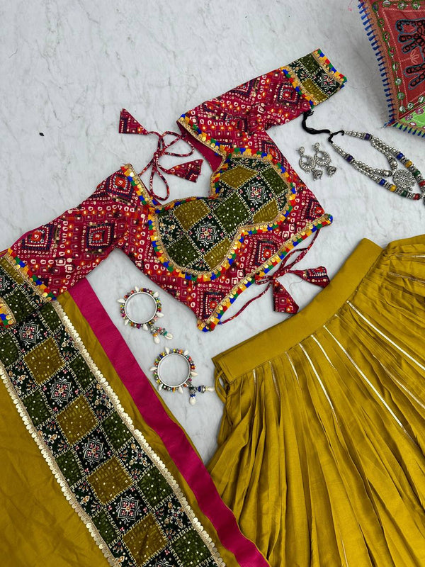 Grand Flair Navratri Lehenga