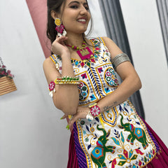 Navratri Special: Gamathi Glow Lehenga