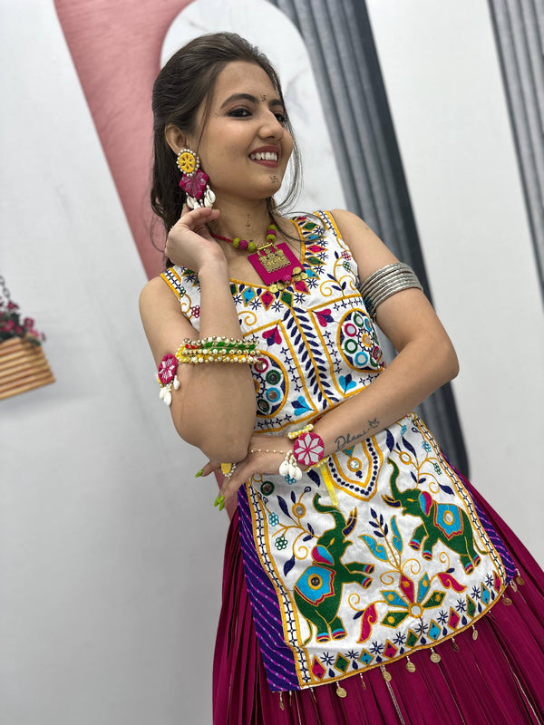 Navratri Special: Gamathi Glow Lehenga