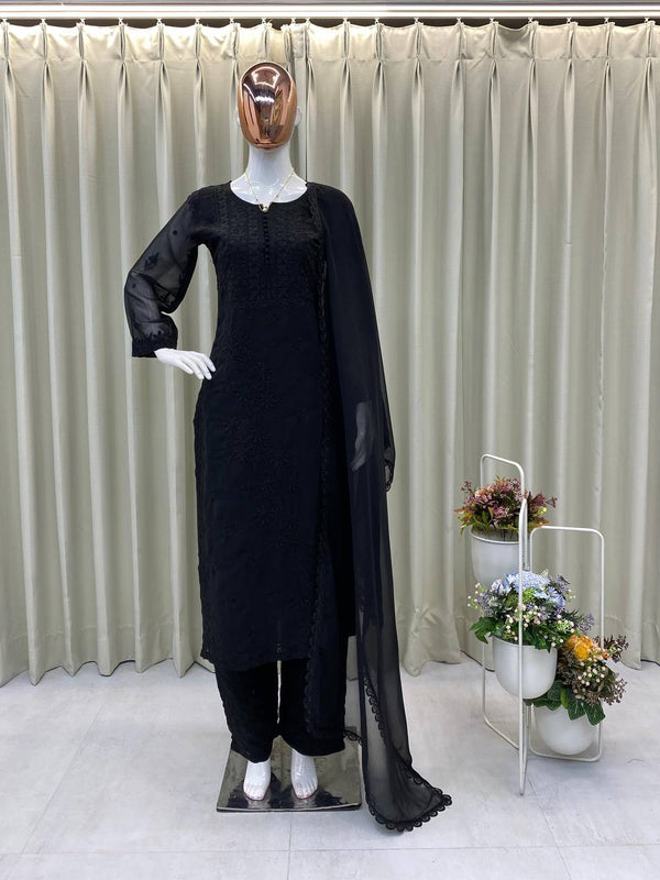 Georgette Kurti Pant Dupatta Dresses