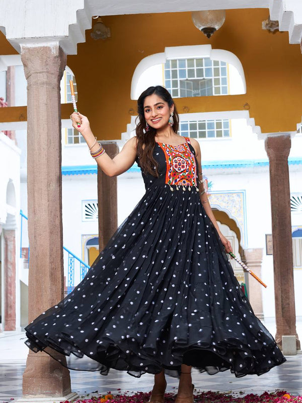 Gamathi with Real Mirror Work Lehenga
