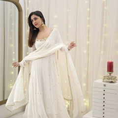 Embroidered Lehenga with Dupatta