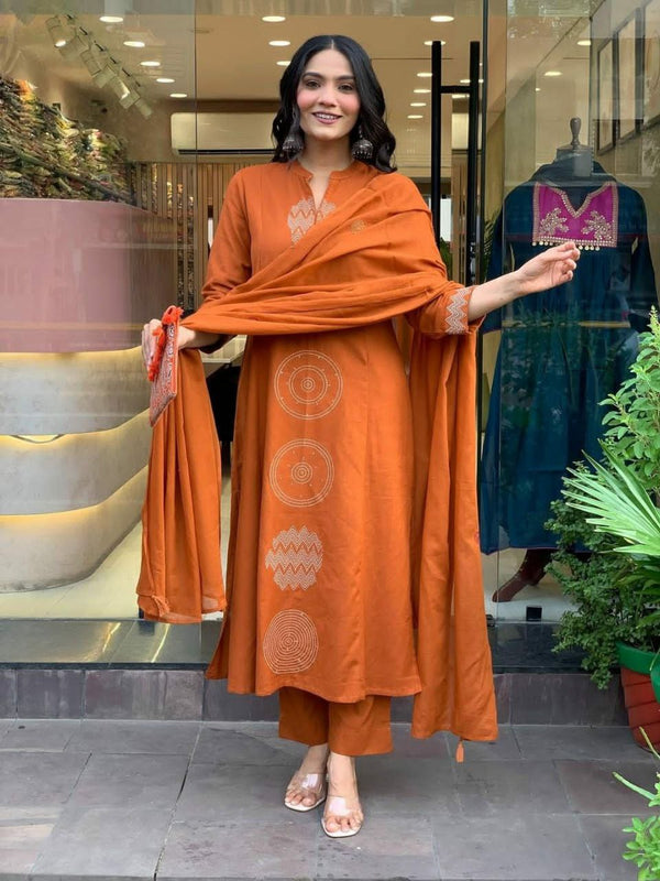 Traditional Charm with a Modern Touch Dresses