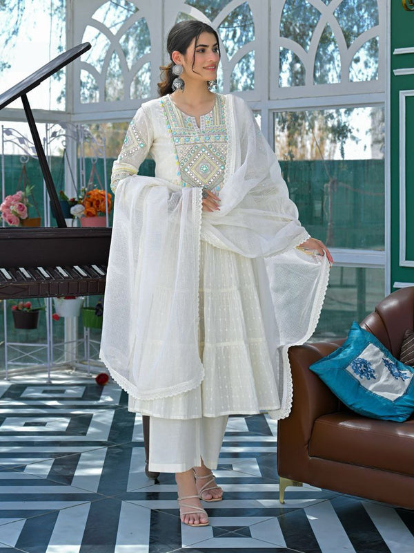 Timeless Charm in 3 Pieces Dresses