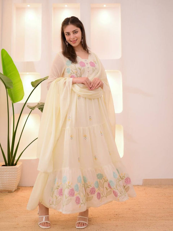 Chanderi Embroidered Ethnic Set