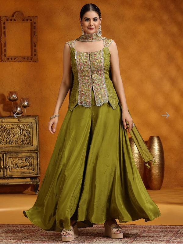 Mahendi-Colored Ethnic Ensemble Indo Western