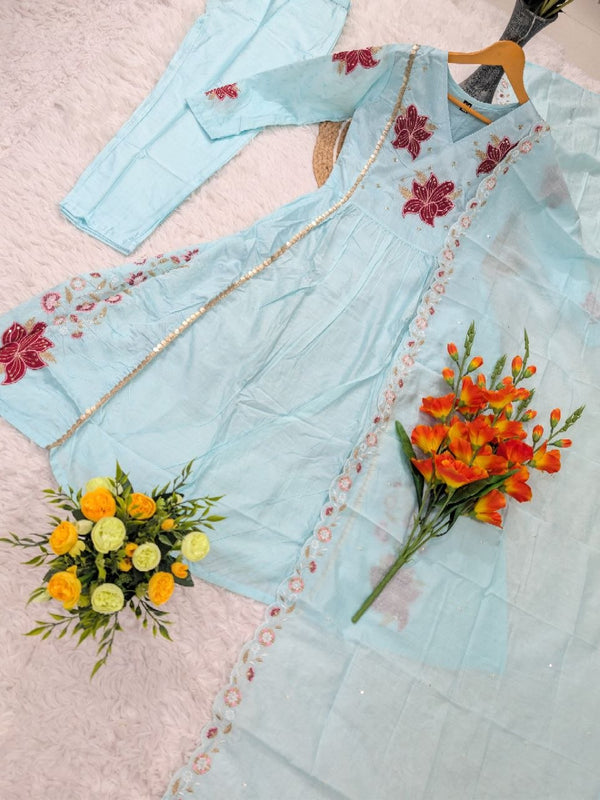 Premium Cotton Butti Kurti Set with Embroidered Dupatta