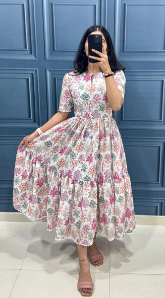 Trending Hakuba Maxi Gown