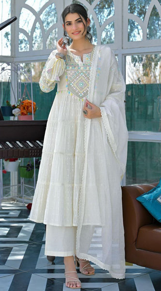 Timeless Charm in 3 Pieces Dresses