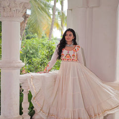 Discribe New Navratri Special Lehenga