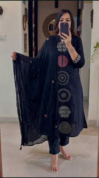 Traditional Charm with a Modern Touch Dresses