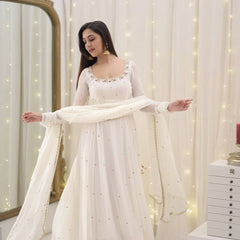 Embroidered Lehenga with Dupatta