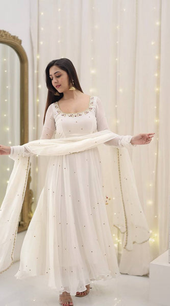 Embroidered Lehenga with Dupatta