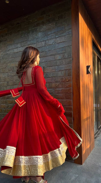 Luxury Blooming Georgette Lehenga