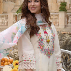 Floral Embroidered Kurta With Trousers & Dupatta