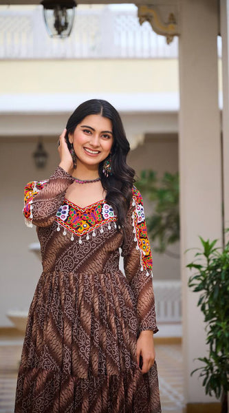 Navratri Special Gamathi Work Lehenga
