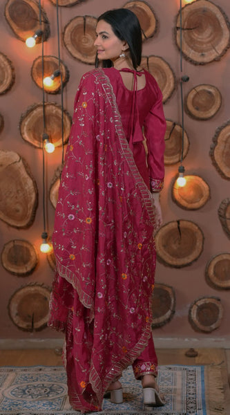 Real Model Designer Suit – Chinon