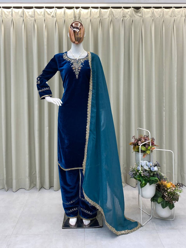 “Winter Velvet Suit Dresses