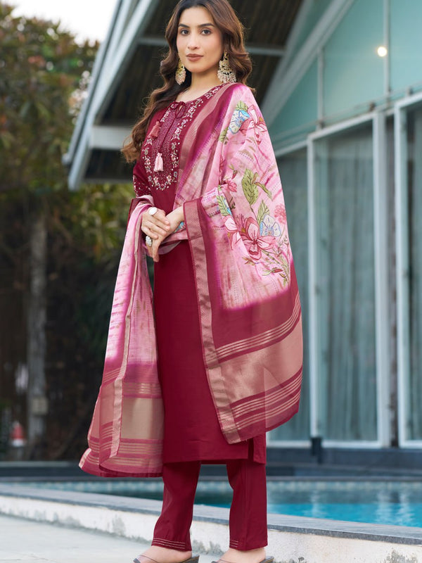 Embroidered Viscose Silk Dresses