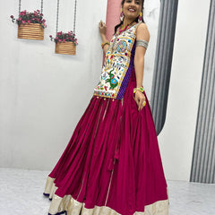 Navratri Special: Gamathi Glow Lehenga