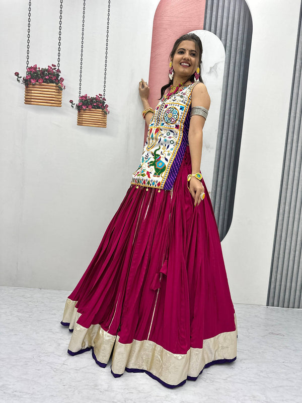 Navratri Special: Gamathi Glow Lehenga